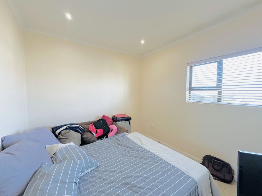 4 Bedroom Property for Sale in Parklands North Western Cape